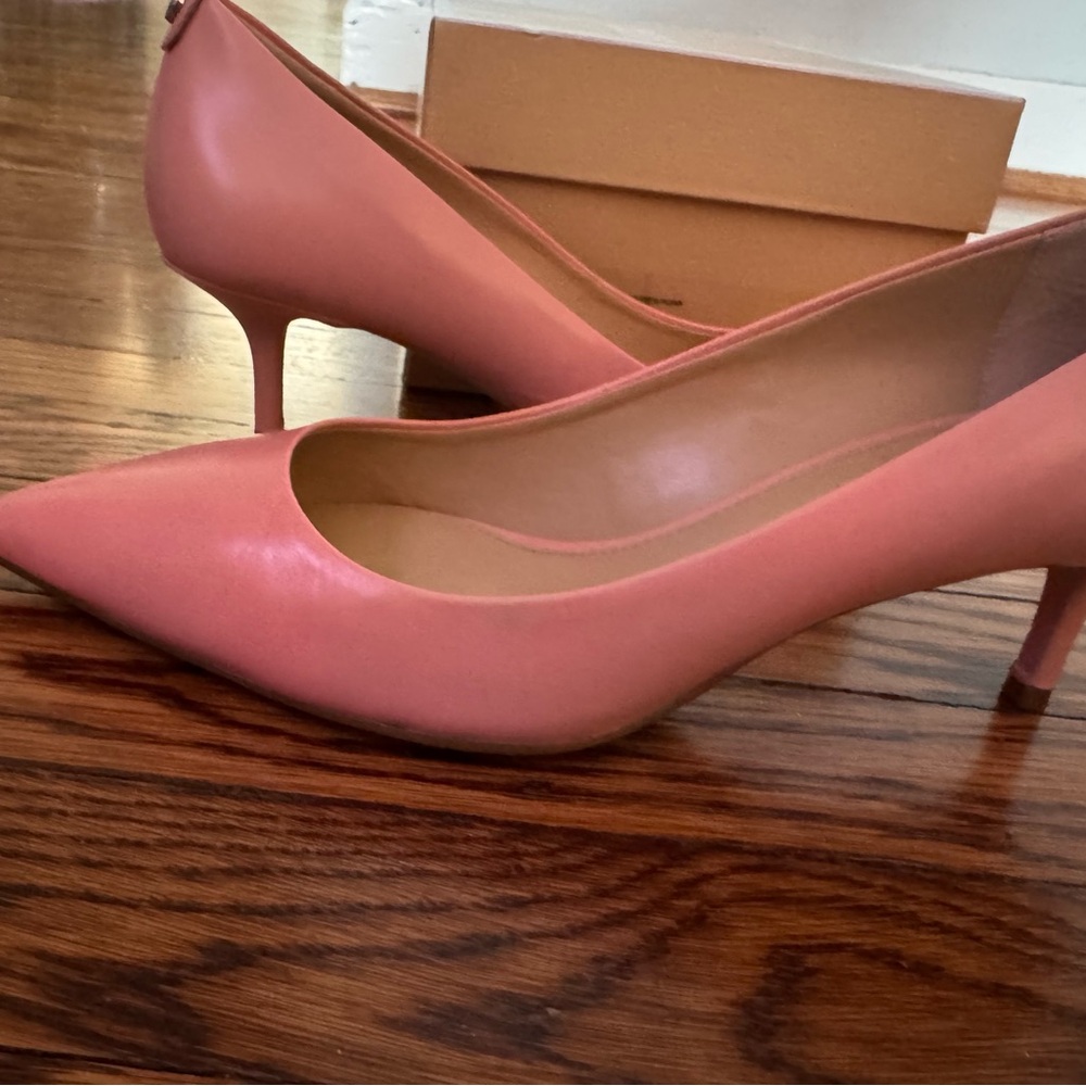 Michael Kors Coral Pink Pointed-Toe Kitten Heels
